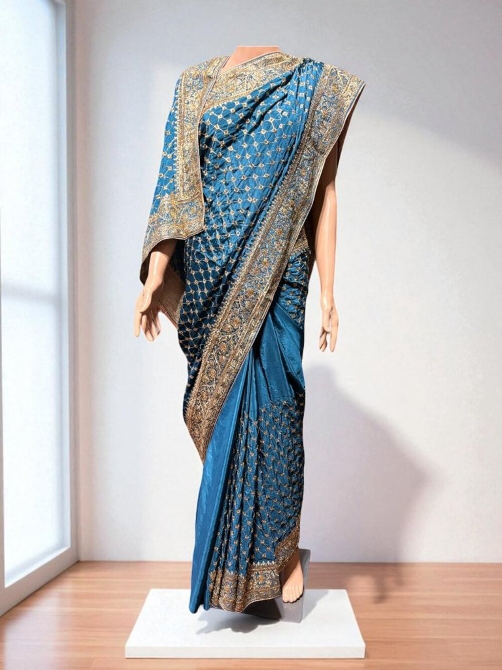 Sublime Simplicity: Traditional Designer Saree, Cultural Wear for Women